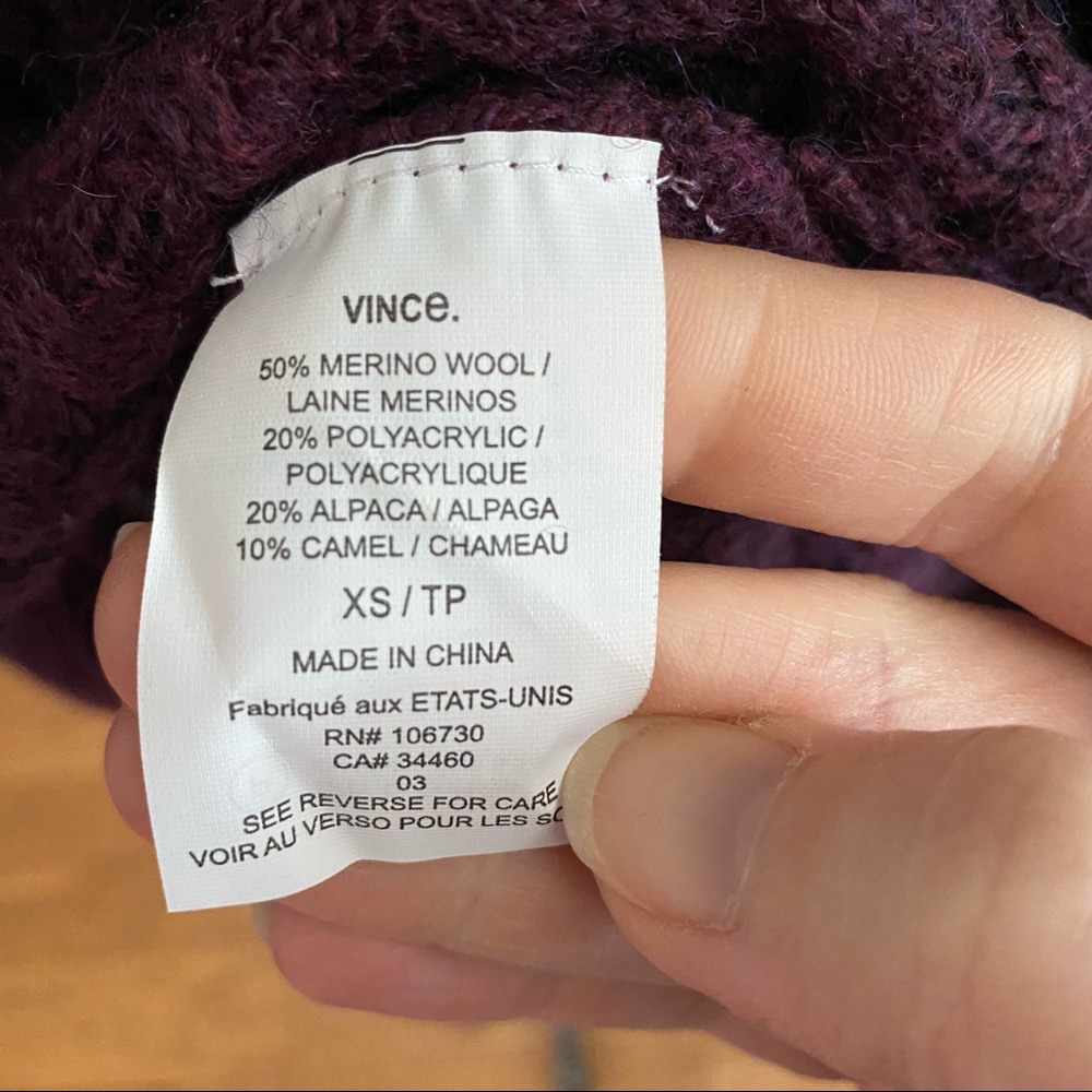 Sold!! Vince mini cable shirttail wool blend sweater xs - Picture 7 of 10